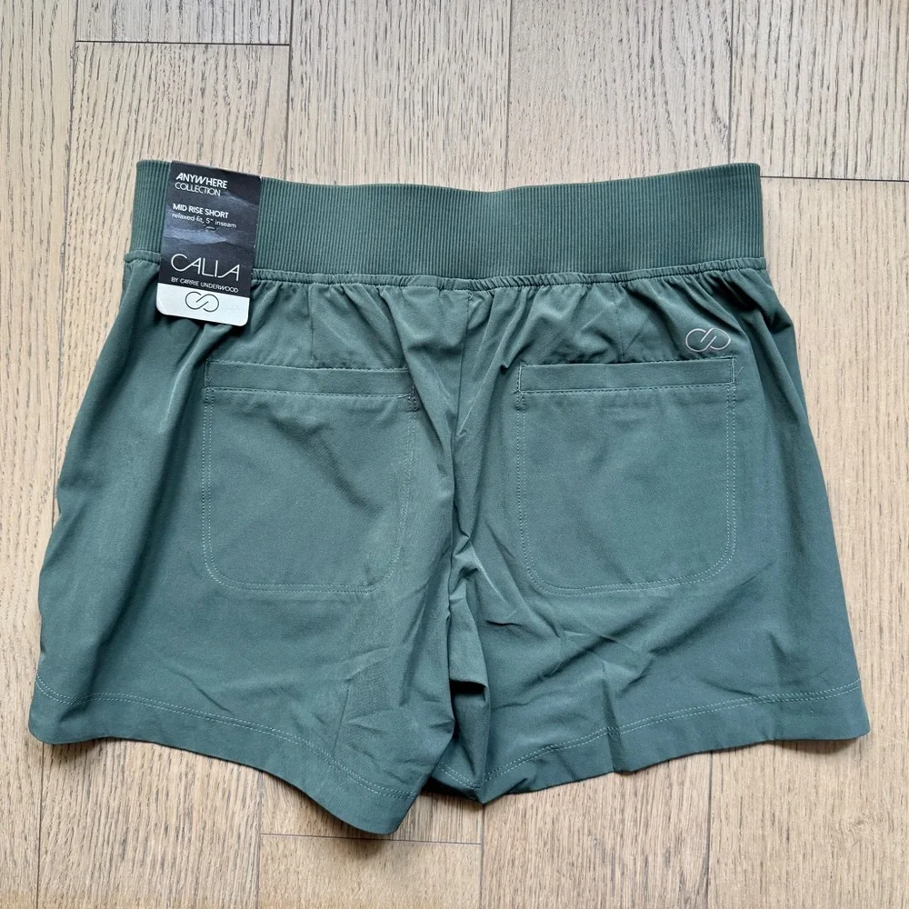 CALLA Anywhere Green Shorts NWT - Size S - Picture 5 of 6